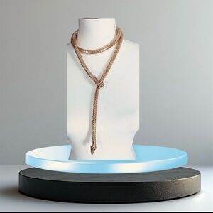 Elegant Gold Women's Necklace